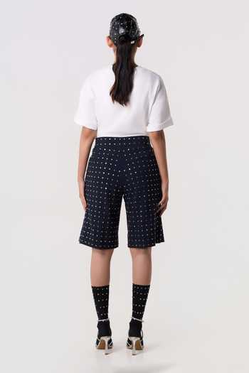 Line Out Line Rivetline Bead Work Shorts 