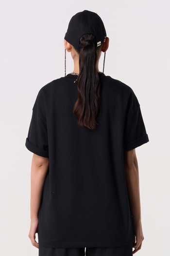 Line Out Line Contour Piping T-Shirt 