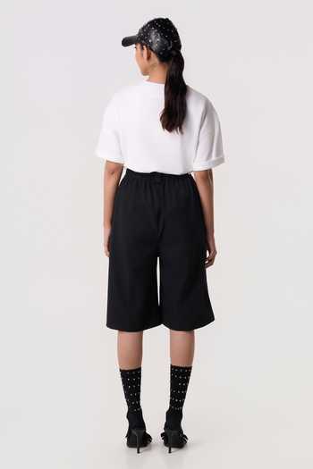 Buy Line Out Line White Chanderi, Terrycloth Crew Neck Contour Piping T-shirt Online at Aza Fashions Buy_Line Out Line_White Chanderi, Terrycloth Crew Neck Contour Piping T-shirt _Online_at_Aza_Fashions
