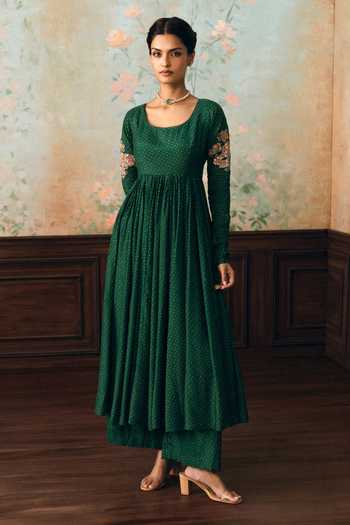 Shop Paulmi And Harsh Green Silk, Cotton, Organza Scoop Neck Henna Polka Dot Print Anarkali Set Online at Aza Fashions Shop_Paulmi And Harsh_Green Silk, Cotton, Organza Scoop Neck Henna Polka Dot Print Anarkali Set _Online_at_Aza_Fashions