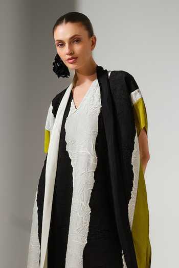 Stoique Black Silk V-neck Anchor Crushed Oversized Kaftan Online at Aza Fashions Stoique_Black Silk V-neck Anchor Crushed Oversized Kaftan _Online_at_Aza_Fashions