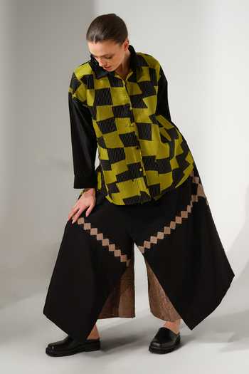 Shop_Stoique_Black Silk Embrace Applique Work Skirt _Online_at_Aza_Fashions