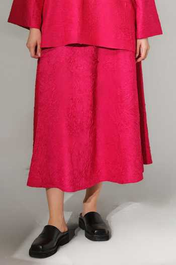 Stoique Fuchsia Silk Scarlet Crushed Skirt at Aza Fashions Stoique_Fuchsia Silk Scarlet Crushed Skirt _at_Aza_Fashions