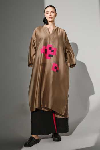 Stoique Trace Applique Work Oversized Tunic 