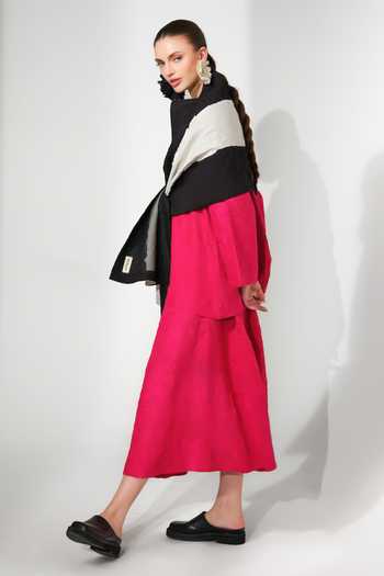 Stoique_Black Una Color Block Scarf _Online_at_Aza_Fashions