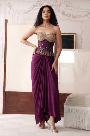 Basanti Kapde aur Koffee The Imperial Noir Pre-Draped Saree With Embroidered Corset