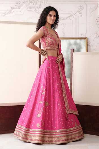 Basanti Kapde aur Koffee Pink Silk, Georgette Sweetheart Neck Royal Gulzar Embroidered Lehenga Set Online at Aza Fashions Basanti Kapde aur Koffee_Pink Silk, Georgette Sweetheart Neck Royal Gulzar Embroidered Lehenga Set _Online_at_Aza_Fashions
