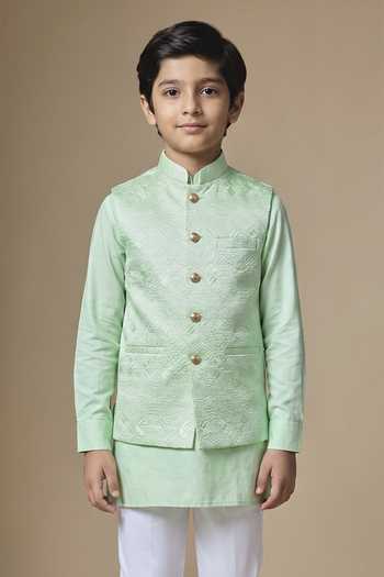 Buy SPRING BREAK Green Dupion, Silk, Cotton Satin Embroidery Geometric Bundi And Kurta Set Online at Aza Fashions Buy_SPRING BREAK_Green Dupion, Silk, Cotton Satin Embroidery Geometric Bundi And Kurta Set _Online_at_Aza_Fashions