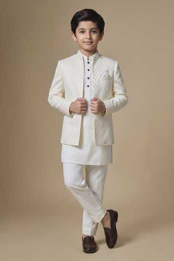 SPRING BREAK Embroidered Jacket & Kurta Set 