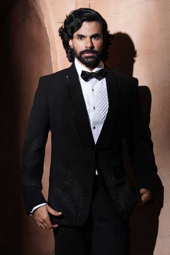Varoin Marwah Shadow Leaf Tuxedo 