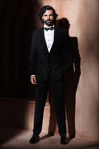 Varoin Marwah Shadow Leaf Tuxedo 