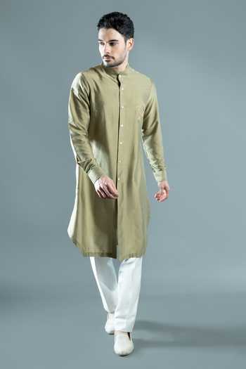 Buy Varoin Marwah Green Silk Sigil Placement Embroidered Kurta Online at Aza Fashions Buy_Varoin Marwah_Green Silk Sigil Placement Embroidered Kurta _Online_at_Aza_Fashions
