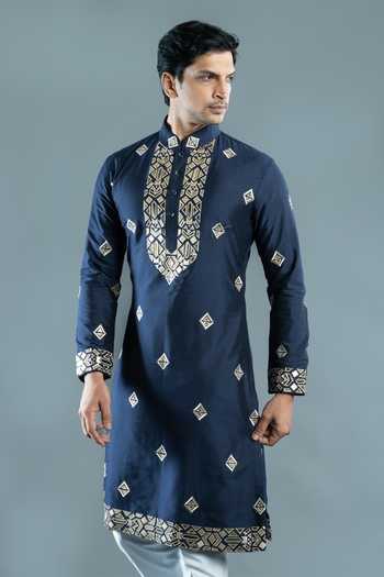 Buy Varoin Marwah Blue Silk Stars Cast Embroidered Kurta Set Buy_Varoin Marwah_Blue Silk Stars Cast Embroidered Kurta Set