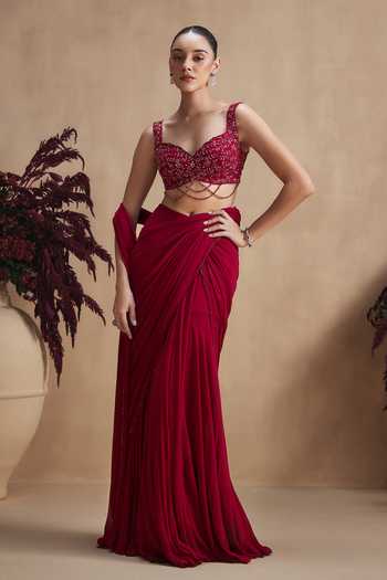 Buy Niamh By Kriti Red Georgette Sweetheart Neck Crimson Radiance Draped Saree Set Online at Aza Fashions Buy_Niamh By Kriti_Red Georgette Sweetheart Neck Crimson Radiance Draped Saree Set _Online_at_Aza_Fashions