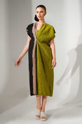 Stoique Ripple Crushed Silk Color Block Dress 