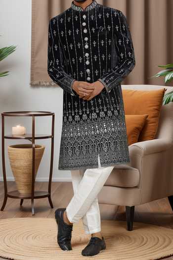 Arihant Rai Sinha_White Silk Embroidery Black Sherwani And Pant Set _Online_at_Aza_Fashions