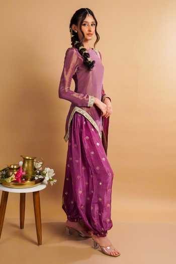RAYASHA KHAN Purple Silk, Tissue, Organza Round Neck Evara Asymmetric Short Kurta Set Online at Aza Fashions RAYASHA KHAN_Purple Silk, Tissue, Organza Round Neck Evara Asymmetric Short Kurta Set _Online_at_Aza_Fashions