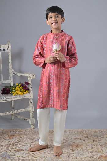 The Plum Bum Chanderi Kurta & Pant Set 