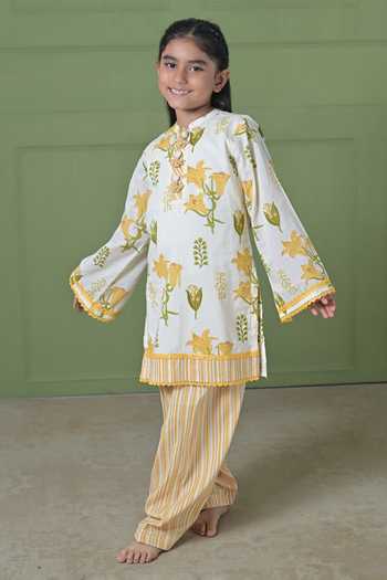 Buy_The Plum Bum_Off White Cotton Lily Kurta Farshi Salwar Set _Online_at_Aza_Fashions