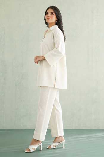 Masoomm Off White Cotton V-neck, Collared Neck, Yes Salt And Sun Kurta & Pant Set at Aza Fashions Masoomm_Off White Cotton V-neck, Collared Neck, Yes Salt And Sun Kurta & Pant Set _at_Aza_Fashions