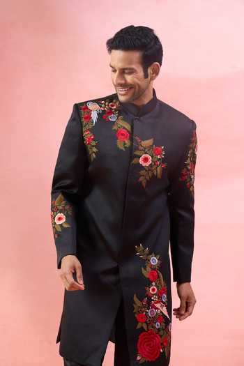 Arihant Rai Sinha Embroidered Sherwani Set 