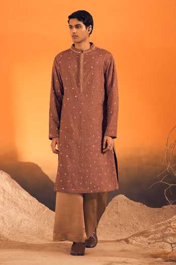 Philocaly Sarv Embroidered Kurta