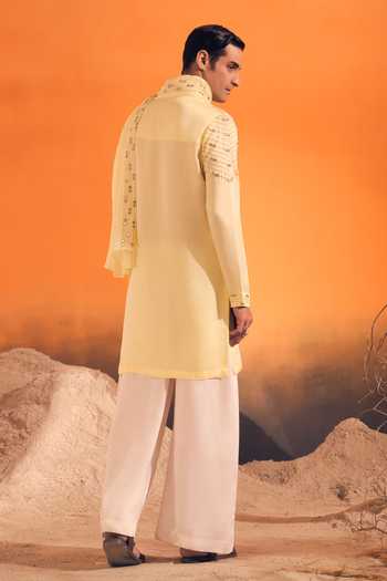 Philocaly Saar Embroidered Kurta With Stole