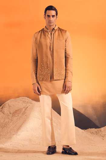 Philocaly Mirage Embroidered Bundi With Kurta Set