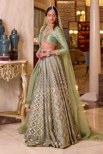Buy_Cedar & Pine_Green Silk, Organza, Net Sweetheart Neck Nikah Embroidered Bridal Lehenga Set _Online_at_Aza_Fashions