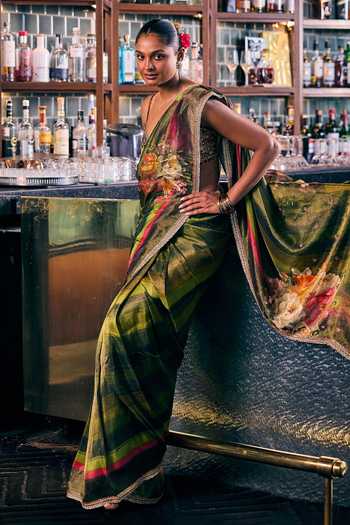 Cedar & Pine_Green Tissue Saawan Floral Print Saree _Online_at_Aza_Fashions