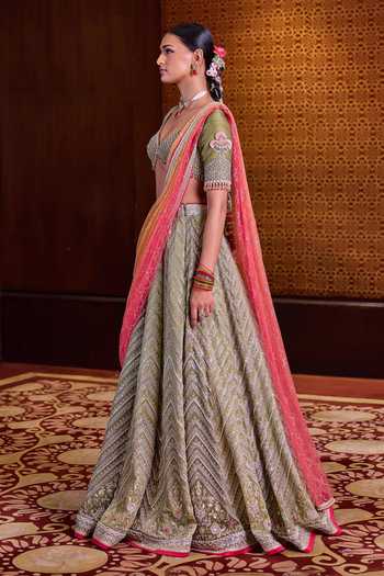 Buy_Cedar & Pine_Green Silk, Organza, Tulle V-neck Mehendi Embroidered Lehenga Set 