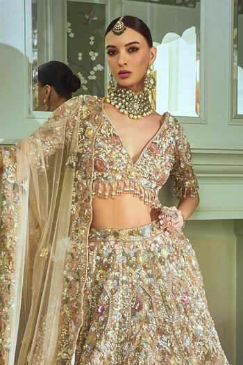 Roqa Peach Net V-neck Rose Royale Embroidered Bridal Lehenga Set Online at Aza Fashions Roqa_Peach Net V-neck Rose Royale Embroidered Bridal Lehenga Set _Online_at_Aza_Fashions