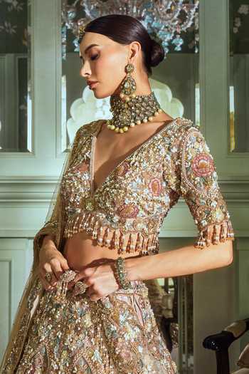 Buy Roqa Peach Net V-neck Rose Royale Embroidered Bridal Lehenga Set Online at Aza Fashions Buy_Roqa_Peach Net V-neck Rose Royale Embroidered Bridal Lehenga Set _Online_at_Aza_Fashions