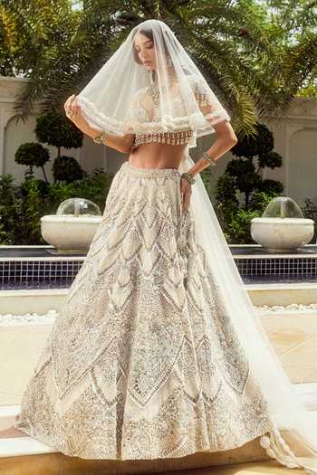 Roqa Ivory Net Sweetheart Neck Lumiere Imperial Embroidered Bridal Lehenga Set at Aza Fashions Roqa_Ivory Net Sweetheart Neck Lumiere Imperial Embroidered Bridal Lehenga Set _at_Aza_Fashions