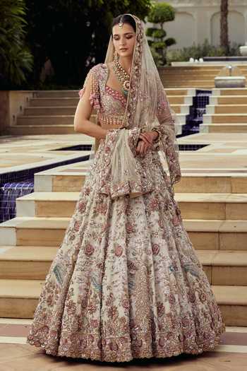 Shop Roqa Ivory Tissue, Net Sweetheart Neck Oiseau Divoire Embroidered Bridal Lehenga Set Online at Aza Fashions Shop_Roqa_Ivory Tissue, Net Sweetheart Neck Oiseau Divoire Embroidered Bridal Lehenga Set _Online_at_Aza_Fashions