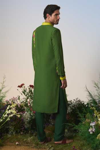 Shashank Arya Placement Printed Kurta Set