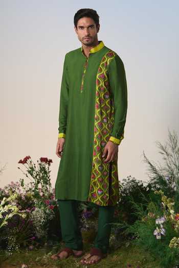 Shop Shashank Arya Green Chanderi, Satin, Dupion Placement Printed Kurta Set Online at Aza Fashions Shop_Shashank Arya_Green Chanderi, Satin, Dupion Placement Printed Kurta Set _Online_at_Aza_Fashions