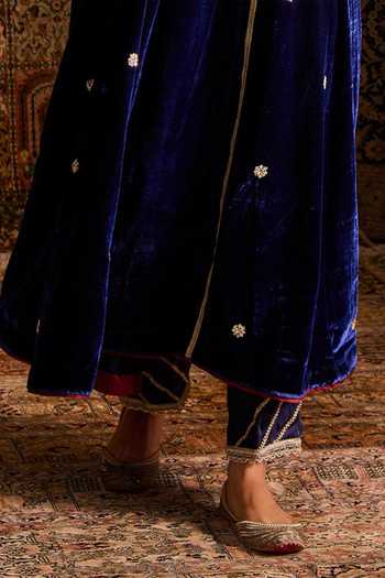 Zoon_Blue Velvet, Satin, Tissue Keyhole Neck Hand Embroidered Kurta Set _Online_at_Aza_Fashions