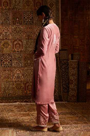 Zoon Embroidered Kurta Set 