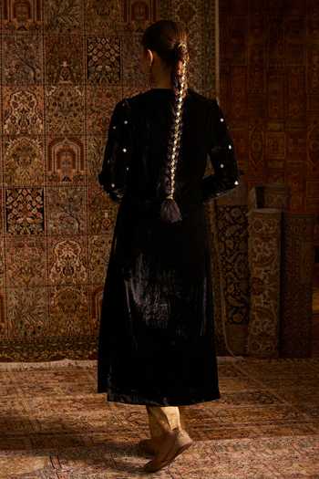 Zoon Embroidered Angarkha Set 
