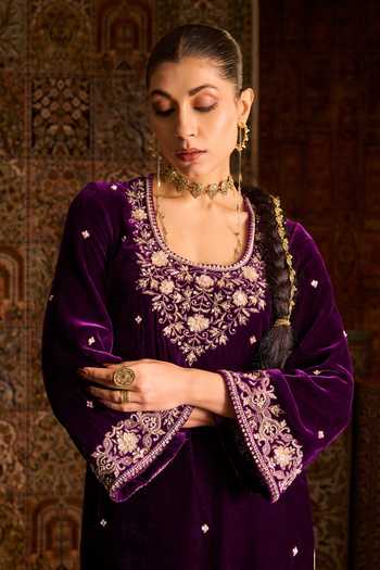 Shop Zoon Purple Silk, Velvet, Satin, Tissue Scoop Neck Floral Hand Embroidered Kurta Set Online at Aza Fashions Shop_Zoon_Purple Silk, Velvet, Satin, Tissue Scoop Neck Floral Hand Embroidered Kurta Set _Online_at_Aza_Fashions