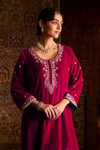 Buy Zoon Maroon Silk, Velvet, Brocade, Tissue Round Neck, Placement Embroidered Kurta Set Online at Aza Fashions Buy_Zoon_Maroon Silk, Velvet, Brocade, Tissue Round Neck, Placement Embroidered Kurta Set _Online_at_Aza_Fashions