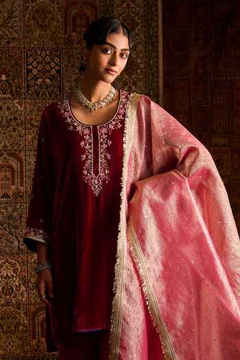 Shop Zoon Maroon Silk, Velvet, Brocade, Tissue Round Neck, Placement Embroidered Kurta Set Online at Aza Fashions Shop_Zoon_Maroon Silk, Velvet, Brocade, Tissue Round Neck, Placement Embroidered Kurta Set _Online_at_Aza_Fashions