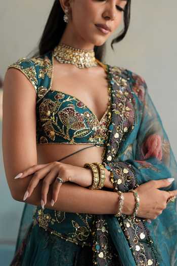Mahima Mahajan_Blue Silk Organza Sweetheart Neck Samah Hand Embroidered Blouse And Lehenga Set _Online_at_Aza_Fashions