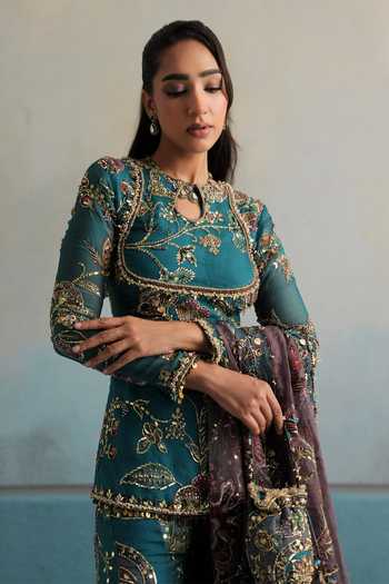 Buy Mahima Mahajan Teal Silk Organza Keyhole Neck, Yes Sehar Embroidered Kurta Gharara Set Online at Aza Fashions Buy_Mahima Mahajan_Teal Silk Organza Keyhole Neck, Yes Sehar Embroidered Kurta Gharara Set _Online_at_Aza_Fashions