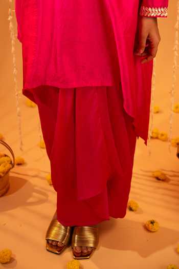 Eraaya by Ratika J Pink Silk V-neck, Yes Embroidered Tunic And Draped Skirt Set Online at Aza Fashions Eraaya by Ratika J_Pink Silk V-neck, Yes Embroidered Tunic And Draped Skirt Set _Online_at_Aza_Fashions