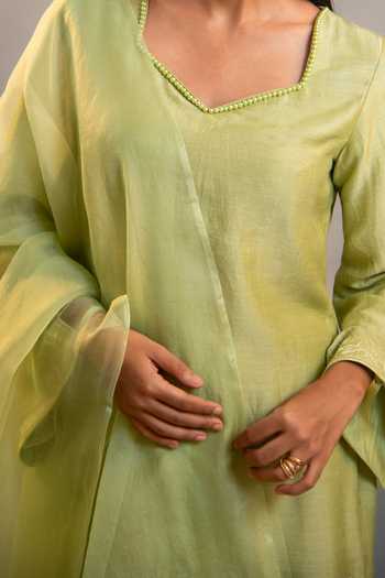 Shop Eraaya by Ratika J Green Silk, Organza V-neck Shaista Monochrome Cutwork Kurta Set Online at Aza Fashions Shop_Eraaya by Ratika J_Green Silk, Organza V-neck Shaista Monochrome Cutwork Kurta Set _Online_at_Aza_Fashions