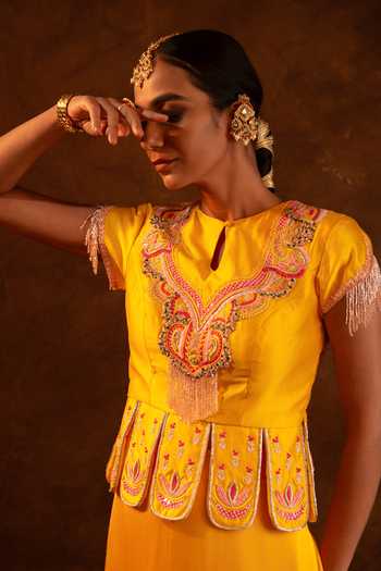 Eraaya by Ratika J Yellow Satin, Silk Keyhole Neck Chic Embroidered Blouse And Skirt Set at Aza Fashions Eraaya by Ratika J_Yellow Satin, Silk Keyhole Neck Chic Embroidered Blouse And Skirt Set _at_Aza_Fashions