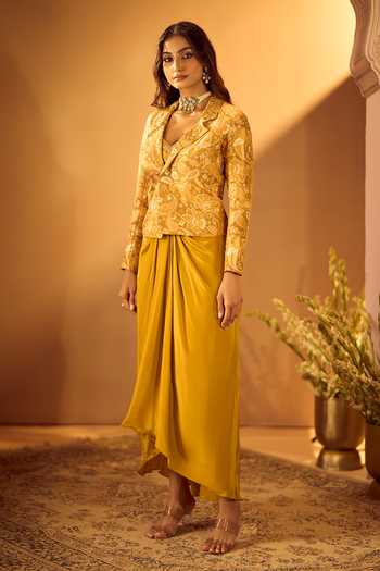 Buy_Samyukta Singhania_Yellow Tissue, Jacquard Collared Paisley Embroidered Jacket Draped Skirt Set _Online_at_Aza_Fashions