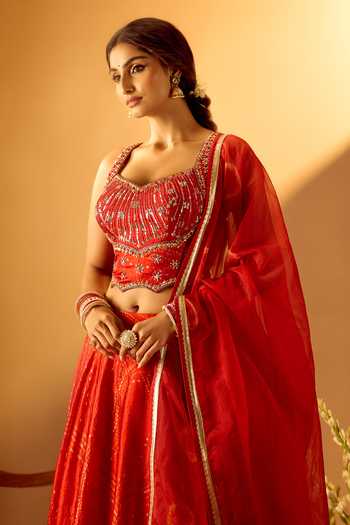 Buy_Samyukta Singhania_Red Tissue Sweetheart Neck Bandhani Pattern Lehenga Set _Online_at_Aza_Fashions